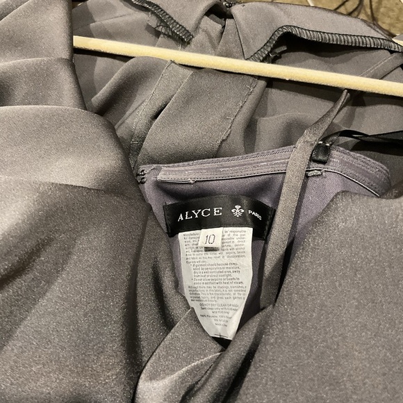 Alyce Paris Flounced Neck Charcoal Grey Midi Dress Size 10 - Picture 5 of 5